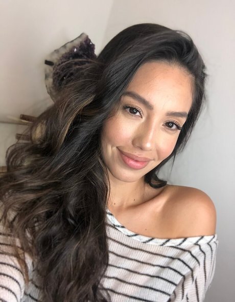 All Bella sexy pornstar image