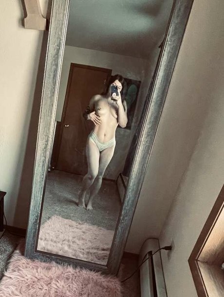 Ashley Sikes exclusive pornstar archive