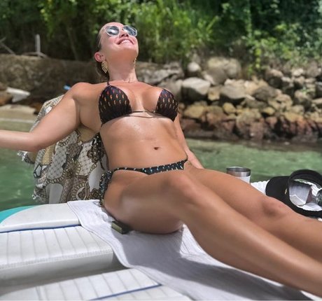 Ana De Biase pornstar exclusive pic