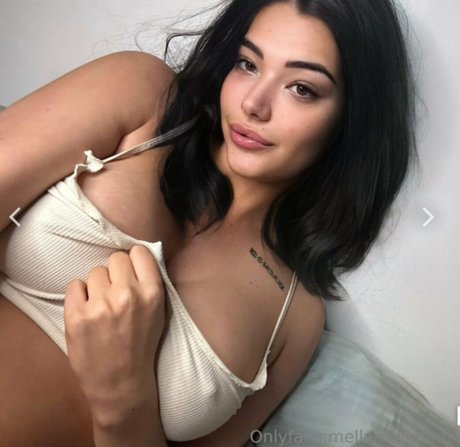 Mimigtf top pornstar pics