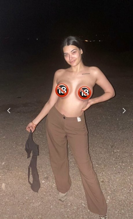 Mimigtf star nude photo