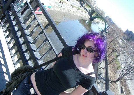 Mandy Morbid model adult photo