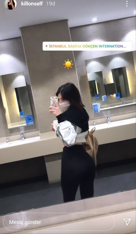 babygiirlkitty model pretty photo