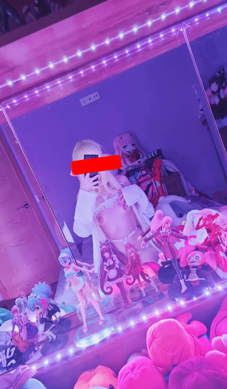 Hacchi Whitebear best star images