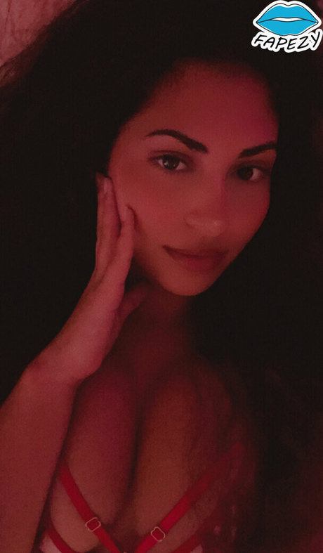 Venezuelan model high quality photos