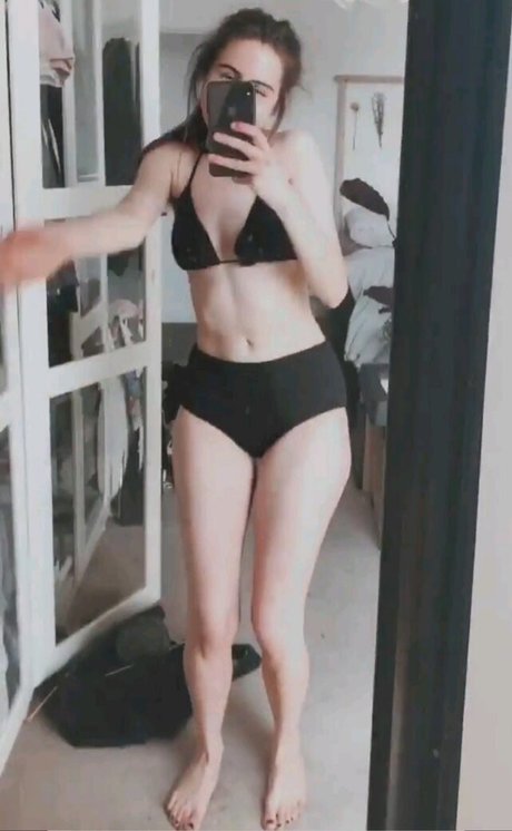 Dodie Clark art pornstar photos