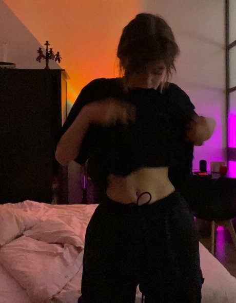 Linivaya art star images