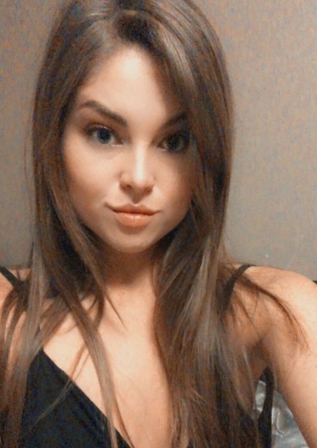 ariellxoxoxo nice actress image