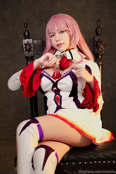 Minichu model free pictures