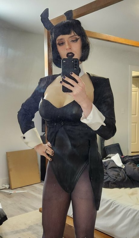 dattocosplay star high quality pictures