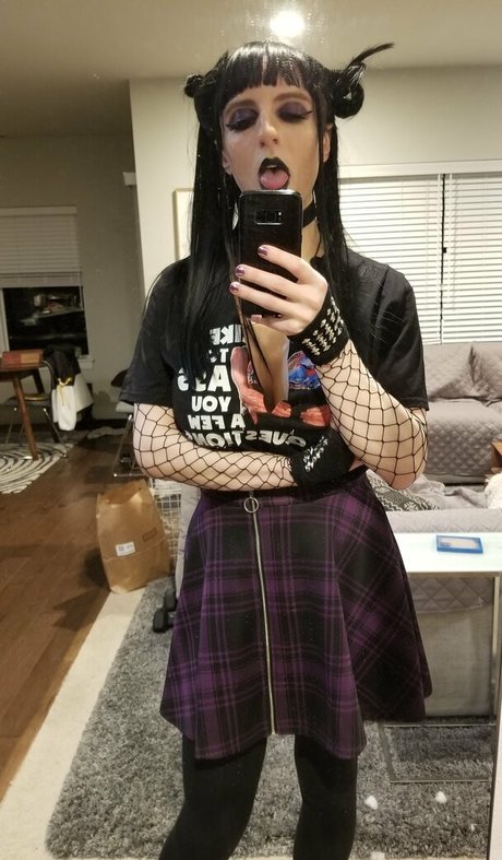 dattocosplay hot model pic