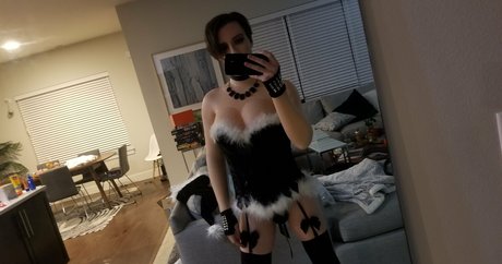 tallgirl onlyfans nudes photo