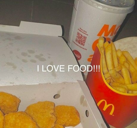 divine hedonist free adult model picture