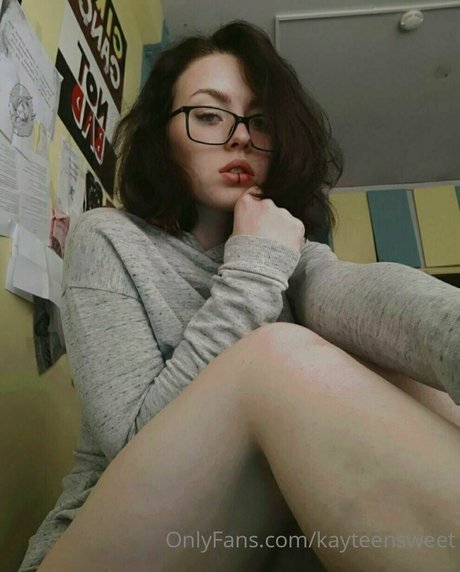 kayteensweet beautiful pornstar image