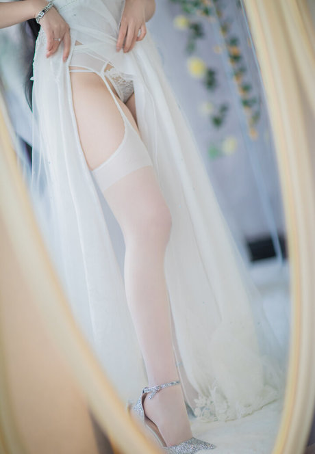 Natsuko233 nudes model archive