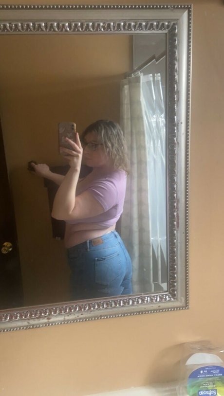 baddiealexaaa free actress galleries