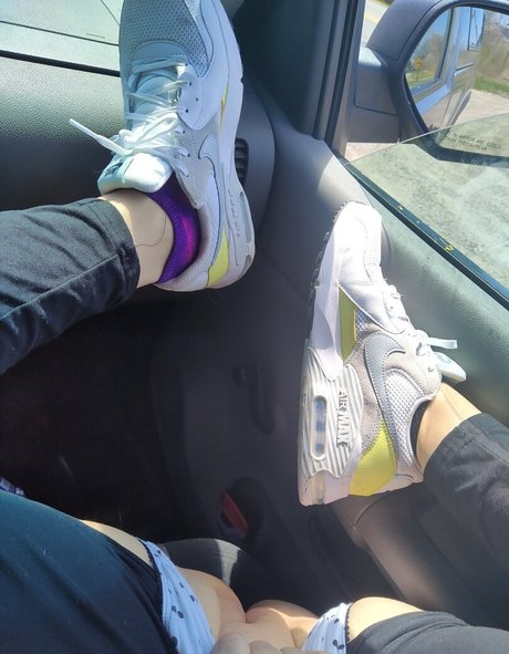 oliviabluntslut nudes star pic