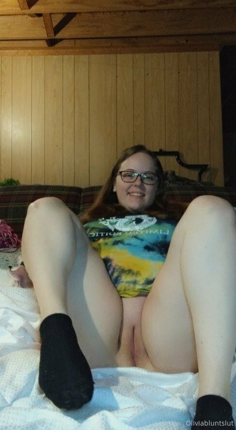 oliviabluntslut erotic pornstar images