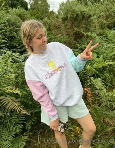 hairybunny1 actress photos