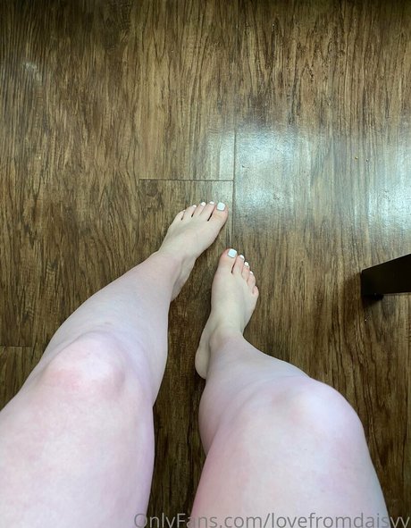 lovefromdaisyy model adult pic