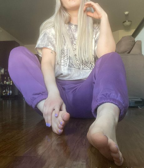 lovefromdaisyy beautiful star photo