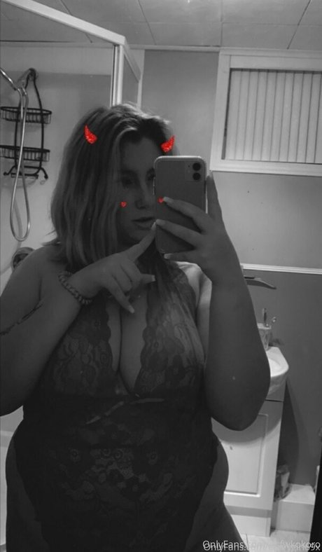 toothfairyxox model hot image