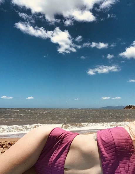 hippiebooty101 star high quality pic