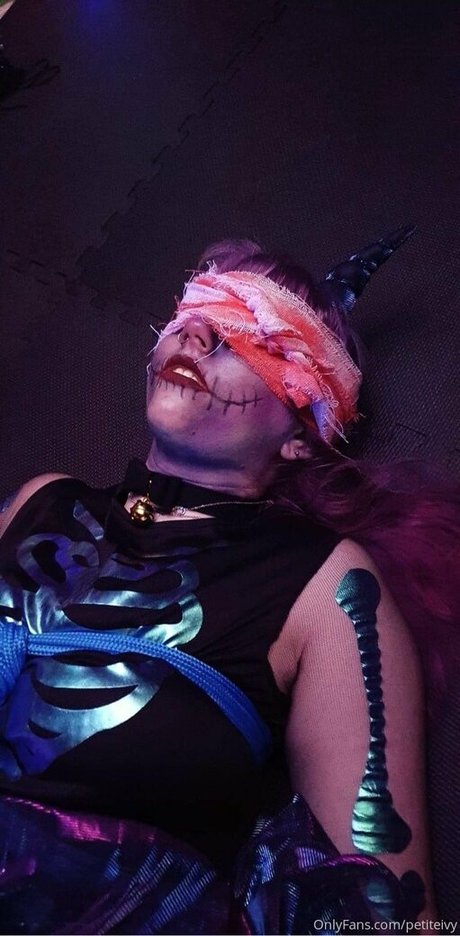 petiteivy star best images