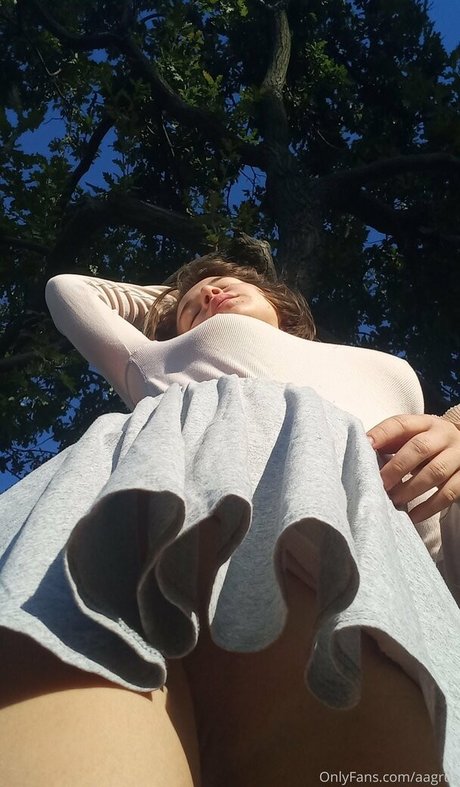 Aagrus erotic actress photo