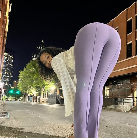 amfvibe adult actress pic