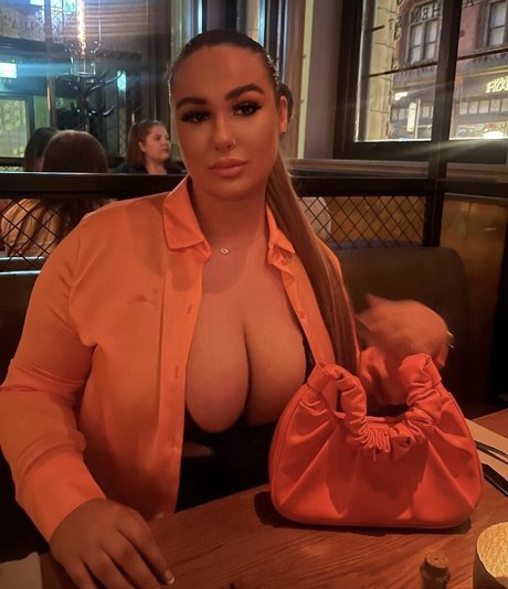 Caitlinn G high quality actress gallery