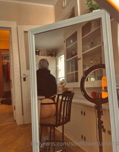 sunflowerdarlin14 model beautiful archive