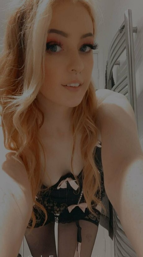 its moo x nude pornstar img