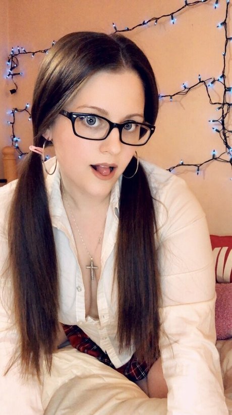 shay carrera model best archive