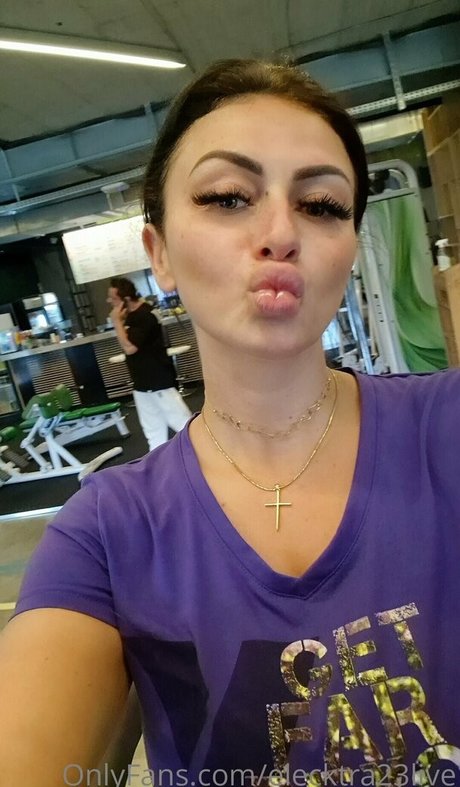 elecktra23live model adult image