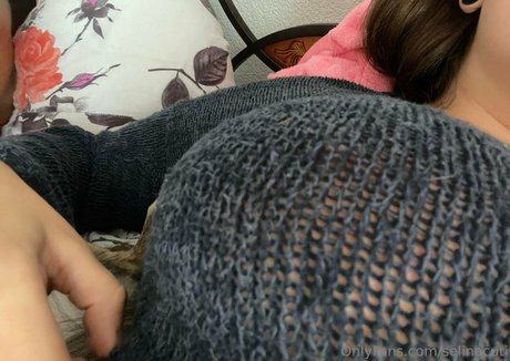 selinacuti art actress images