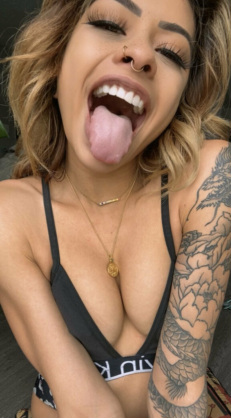 miascreams best model photos