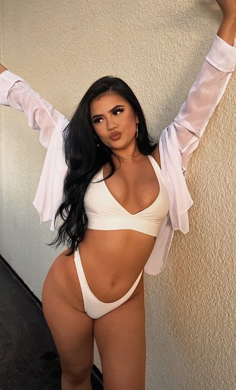 Riivascaro beautiful actress photo