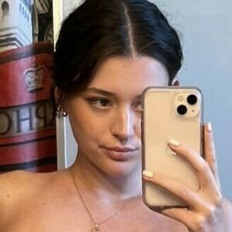 Elle Wright porn star pic