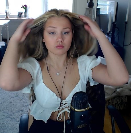 ImSoff pornographic star pic