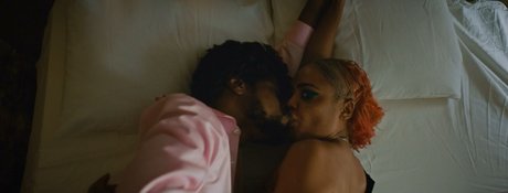 Tessa Thompson star high quality image