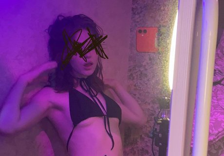 kosha1ne hot star photos