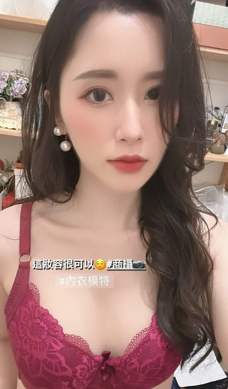 Vanessa Only4567 pornstar beautiful photos