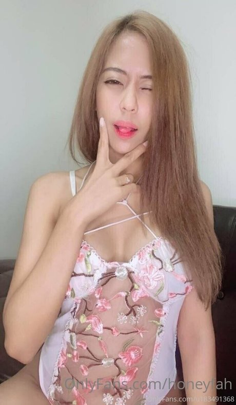 honeyfah pornstar pretty picture