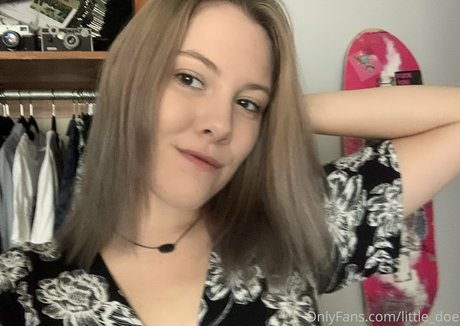 little doe model adult galleries