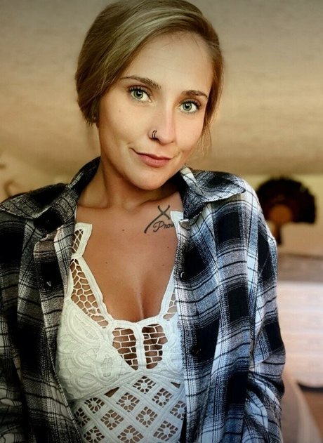 emt 00 adult star images