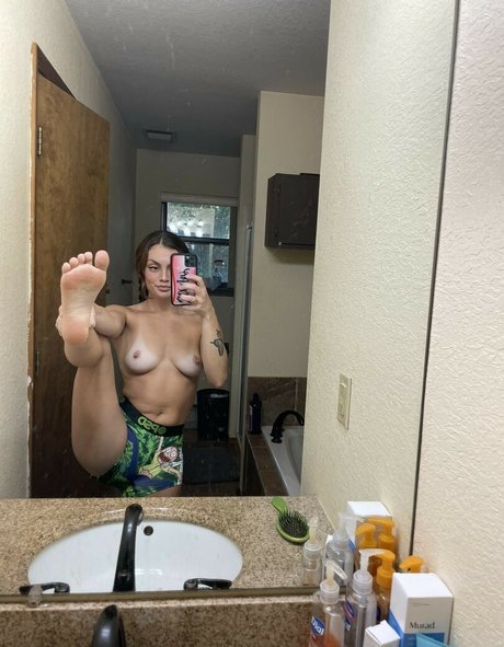 Queen Softness star beautiful photos