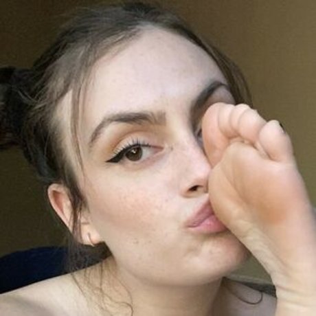 Queen Softness perfect pornstar archive