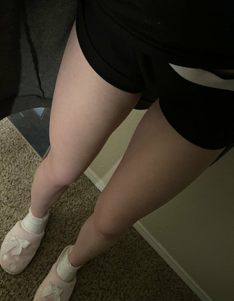 pixienicky perfect model photos