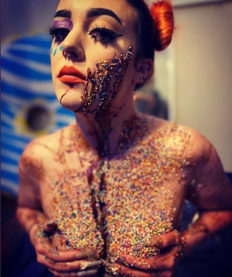 prin666ess model pretty photos